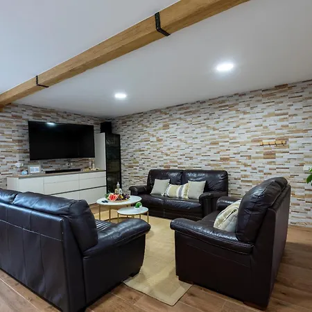 Holiday home Beach-piscina Climatizada Montalvo