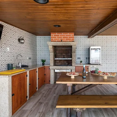 Beach-piscina Climatizada * モンタルボ